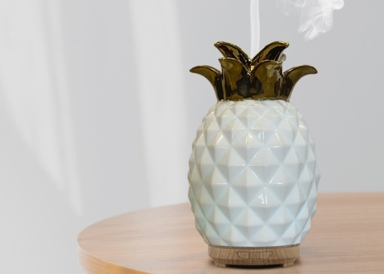 120ml złoty liść ananasa olejek eteryczny do aromaterapii dyfuzor ceramiczny zimna mgiełka ultradźwiękowy nawilżacz 7 kolor LED